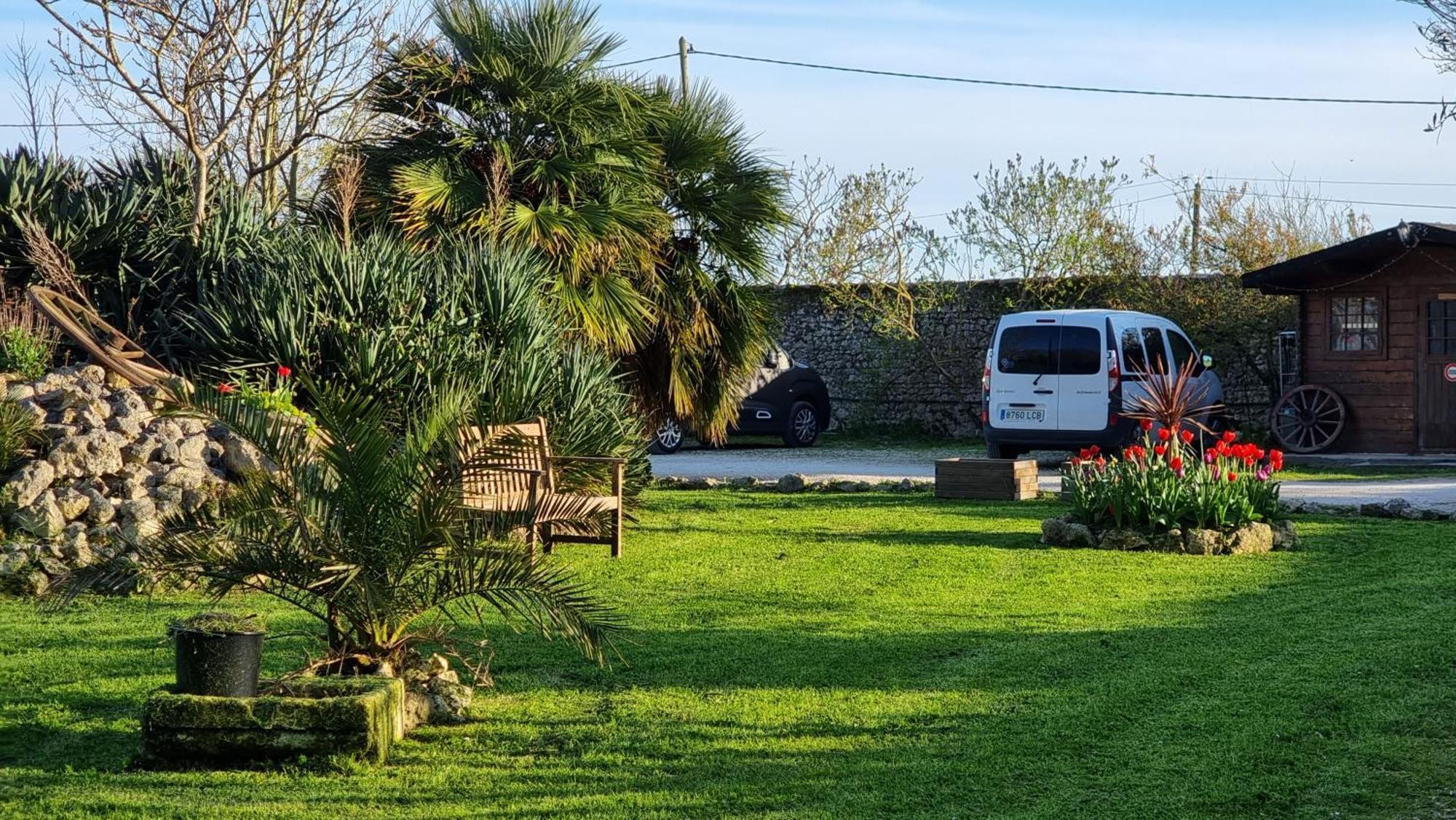 Domaine De Rochebonne Villa Saint-Just-Luzac Dış mekan fotoğraf