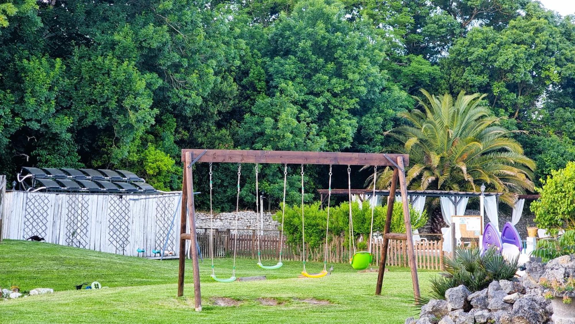 Domaine De Rochebonne Villa Saint-Just-Luzac Dış mekan fotoğraf